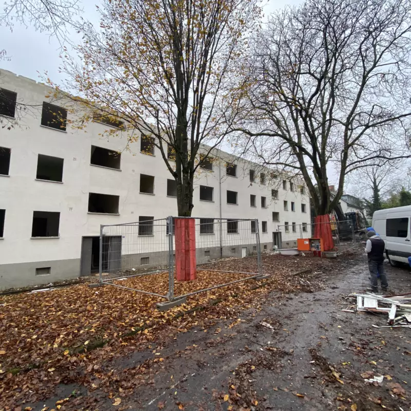Abbruch 6 MFH (54 WE) für neue Wohnungen